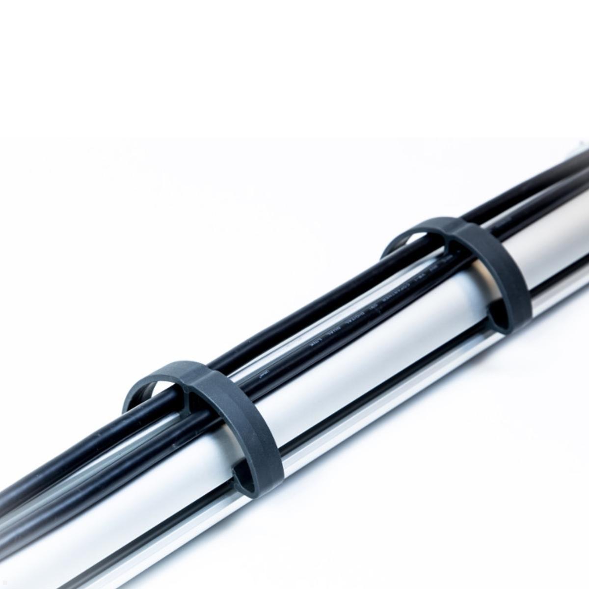 Novus TSS-Säule 445 Bohrschraubbefestigung (961+0109+000), Kabelführung