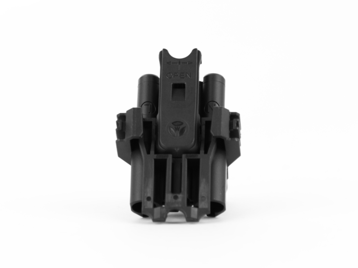 Bachmann T-Verteilerblock Wieland mit GST18 1E/2A (375.107) Front Bachmann T-Verteilerblock Wieland mit GST18 1E/2A (375.107) Front