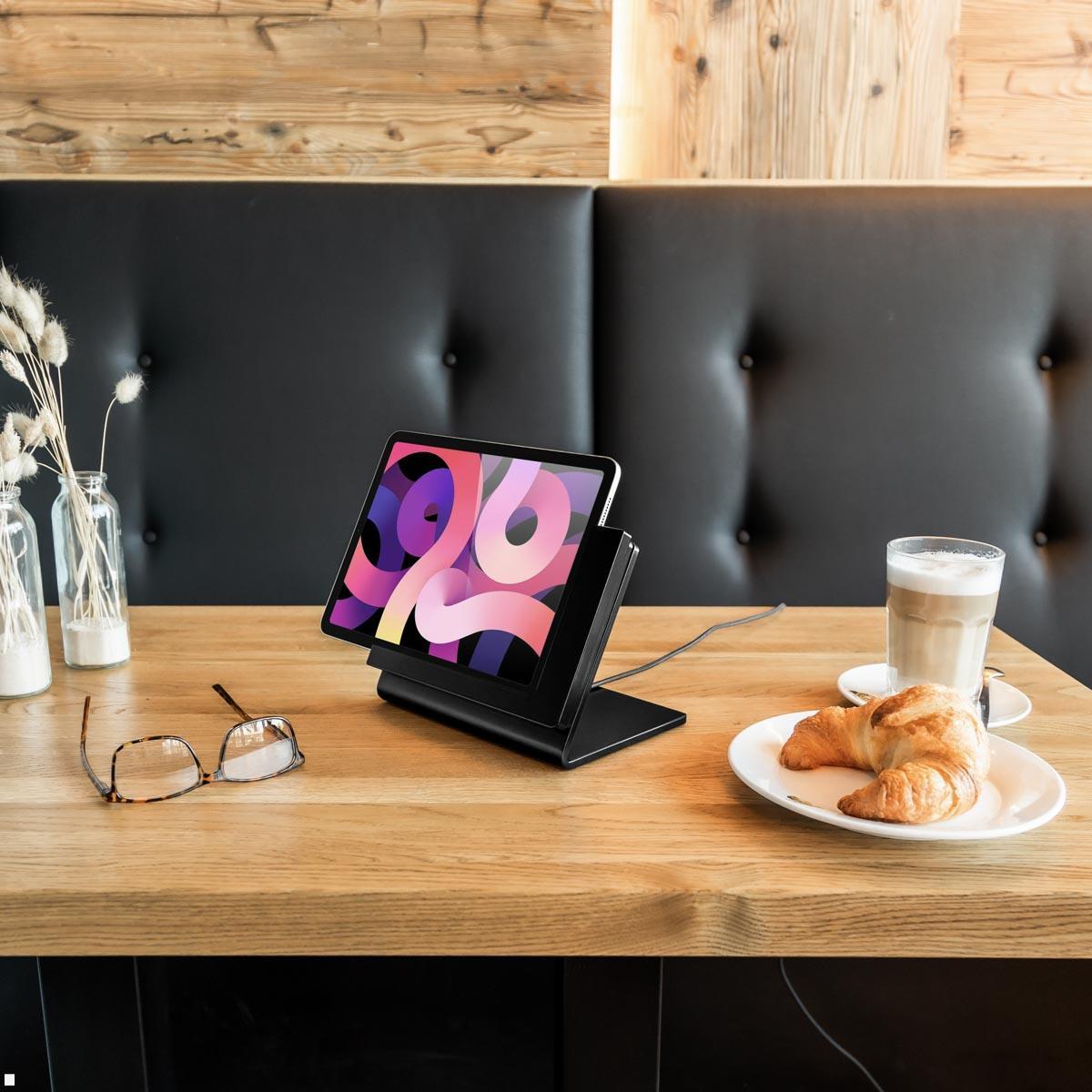 TabLines TTP017 Tabletständer Tisch Plug für Samsung Galaxy Tab S11 11.0, Anwendung im Restaurant
