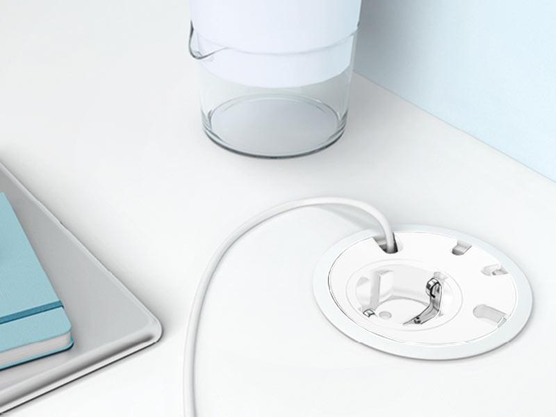 Bachmann LOOP IN Steckdose mit 4x Kabeldurchlass, weiß (938.101) Anwendungsbeispiel Bachmann LOOP IN Steckdose mit 4x Kabeldurchlass, weiß (938.101) Anwendungsbeispiel