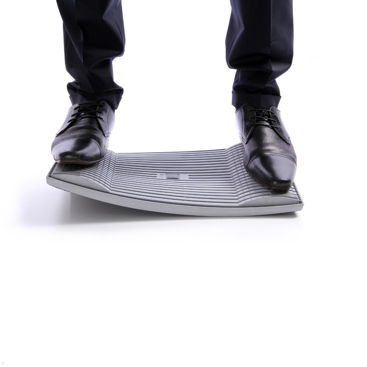 Gymba ergonomisches Aktivboard, anthrazit im stehen Gymba ergonomisches Aktivboard, anthrazit im stehen