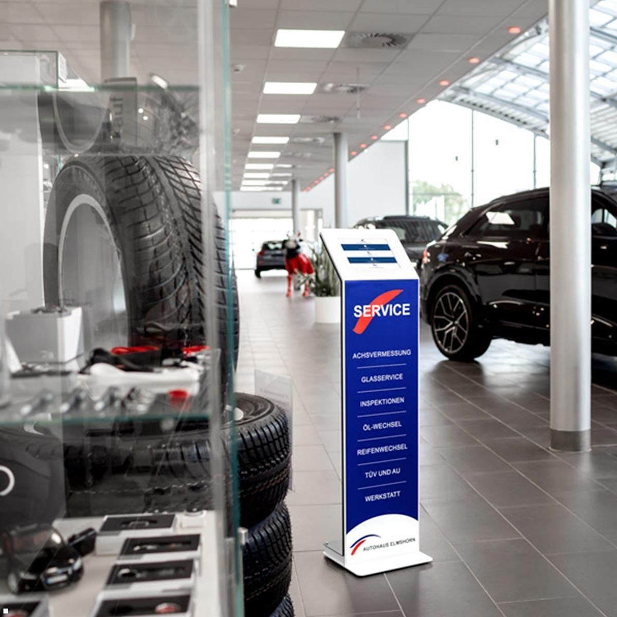 TabLines TBS135 Design Tabletständer hoch für Apple iPad 11.0 (11. Gen.), Service Point Autohaus TabLines TBS135 Design Tabletständer hoch für Apple iPad 11.0 (11. Gen.), Service Point Autohaus