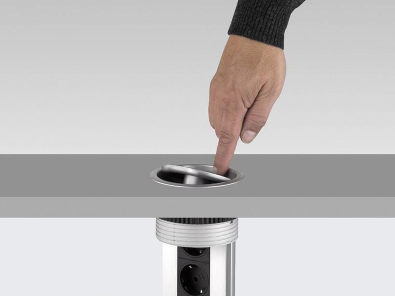 EVOline Port 3-fach versenkbare Steckdosenleiste mit Wippdeckel 