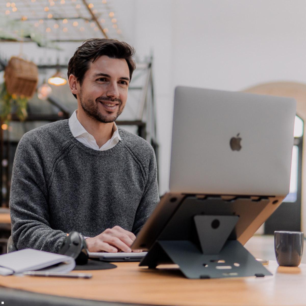 BakkerElkhuizen Laptopständer Ergo-Q 160, höhenverstellbar (BNEQ160DG) Anwendung Homeoffice BakkerElkhuizen Laptopständer Ergo-Q 160, höhenverstellbar (BNEQ160DG) Anwendung Homeoffice